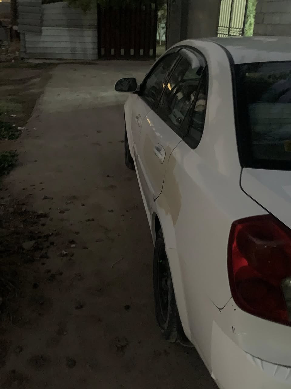 سلام عليكم اوبتره شركه عامه للبيع موديل 2013  ام لنضام ل تي بي اس  سياره مال جناي. لسياره خير من الله ضربته موضحه كدامكم  ما مصبوغه  وقبق جنطه. لسعر 88 وبيه مجال لسياره جاهزه. مكاني بغداد الدوره ***********

او مراوس حسب لقناعه. وذا سياره حديثه انطي فرق ماكو مشكله
