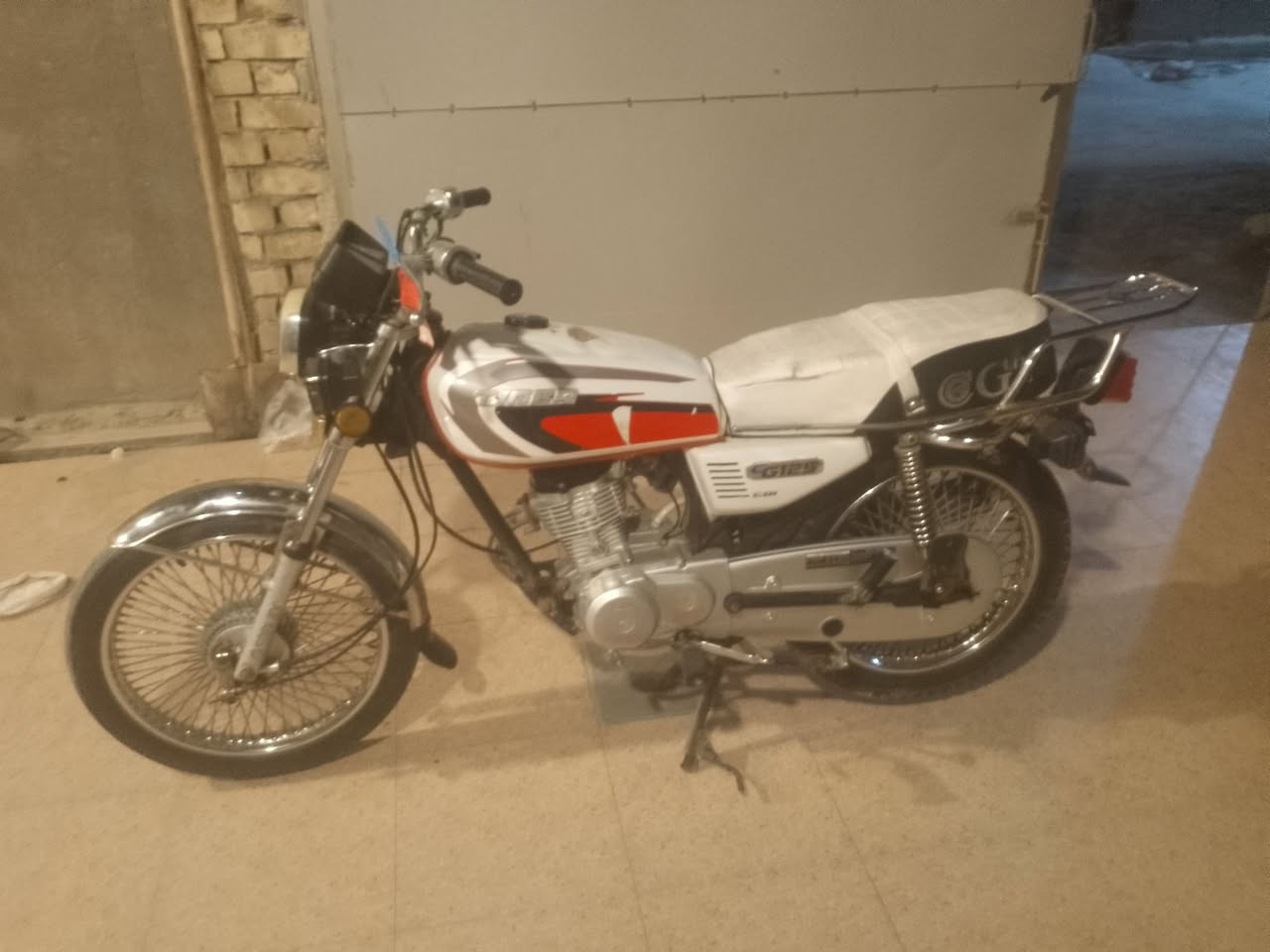 سلام عليكم 20 تايكر أوراق اصولي مراوس بماكس لو ايراني كون من المسيب 
كمل الفيديو للخير يله تعلق


**إذا كنت صاحب هذا الإعلان وتريد حذفه لأي سبب، رجاءا أرسل رسالة إلى الدعم الفني**