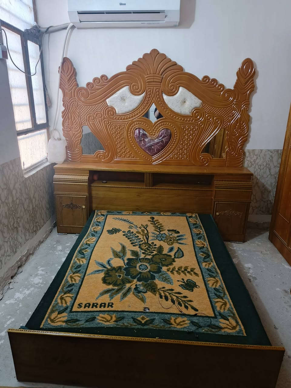 السلام علیکم غرفه صاج عراقي للبیع مامستخدمه ابد السهر مليون و ۱٠٠ مکاني کربلا الحر ***********
