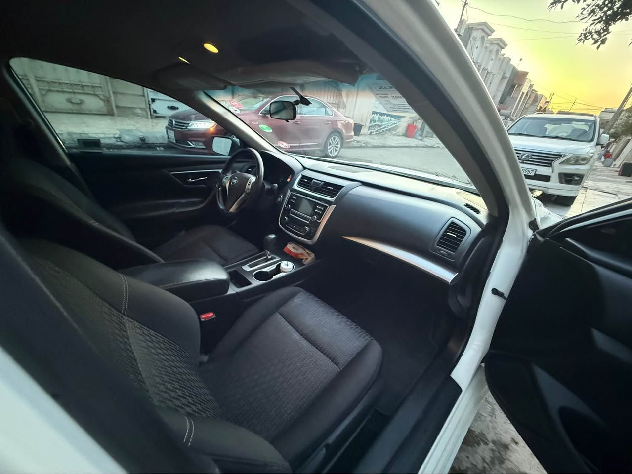 نیسان ئالتیما ٢٠١٧ SV 

گێر و مەكینە و تەبرید و بەردی گزۆز بەشەرت 

رەقم و هەزە سنوی هەمووی نوێیە ٧٦ روشتوه 

چامڵغ و روبع بۆنیت  سبوغە  بێ ژورێ بێ ئێرباگ 

سعری فرۆشتن 123 وەرەقە كەمێك مەجال.

                   0.7.5.0.4.6.9.4.9.4.1 أربيل, العراق


**إذا كنت صاحب هذا الإعلان وتريد حذفه لأي سبب، رجاءا أرسل رسالة إلى الدعم الفني**