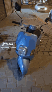 صار 3 ايام من منزلها اريد ابيعها كفاله عامة جيب فيتر وياك رقم 07709621...