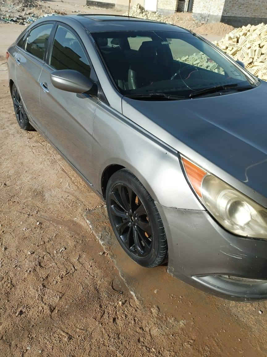 السلام عليكم ورحمه الله سوناتا امريكي مضلع مابيه حادث ليبل واحد موديل 11 السيارة مواصفات المحرك 2400  جي تي اي السيارة نظيفه تجي واشوفه السعر ب 116 وبيه مجال للطيبين  رقم بغداد مشروع وطني الرقم الانكليزي مكاني كربلاء المقدسة للاستفسار الاتصال على الرقم ‏***********‬‏
