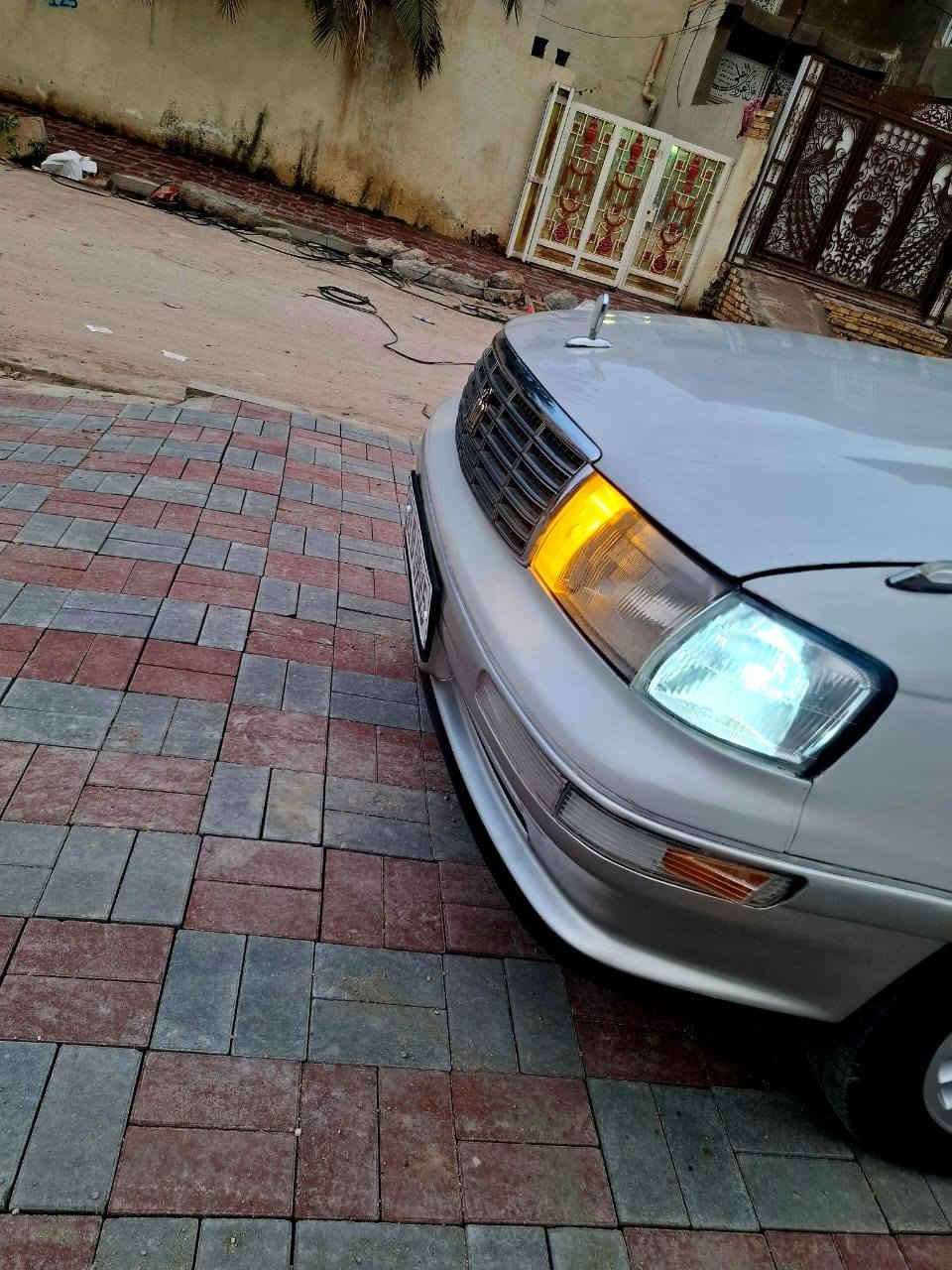 السلام عليكم بطه فصل موديل 1994 رقم بغداد دولي تحويل مباشر بسمي مكفوله كفاله عامه محرك تخم تاير حداده تبريد كله شغال سياره جديده السعر 70 بيهه مجال رقم الهاتف ***********
