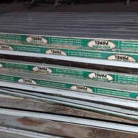 يوجد سندويج. 10 قطع. ام 2متر. نضافتهن 100/100..  لاتصال 07711984719