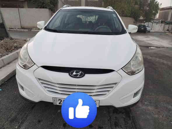 متاح سيارة توسان ٢٠١١ ضررها موضح بالسونار ومكينة مبدلة شرط التحويل سنوية ٢٠٢٨ وهزة بعدها ما ساقطة كابون بنزين بيها شراي اتصل *********** ترهم معارض ويا سيارة اقل
