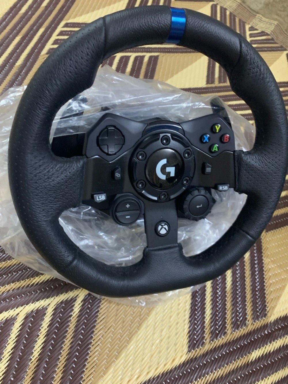 دركسون للبيع

دركسون g923 نسخة اكسبوكس للبيع نظيف استعمال قليل جداً وكارتونته وياه سعر ٢٥٠



***********



بغداد مدينة الصدر