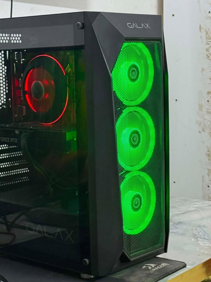 سلام عليكم شباب
تجميعة للبيع

i5 13400
Gigabyte H610
Ram 16 3600 team group
Rtx 3060 12G Galax
SSD 500G+hdd500
Power 700w
السعر ٩٠٠ الف
ع الفحص والضمان


**إذا كنت صاحب هذا الإعلان وتريد حذفه لأي سبب، رجاءا أرسل رسالة إلى الدعم الفني**