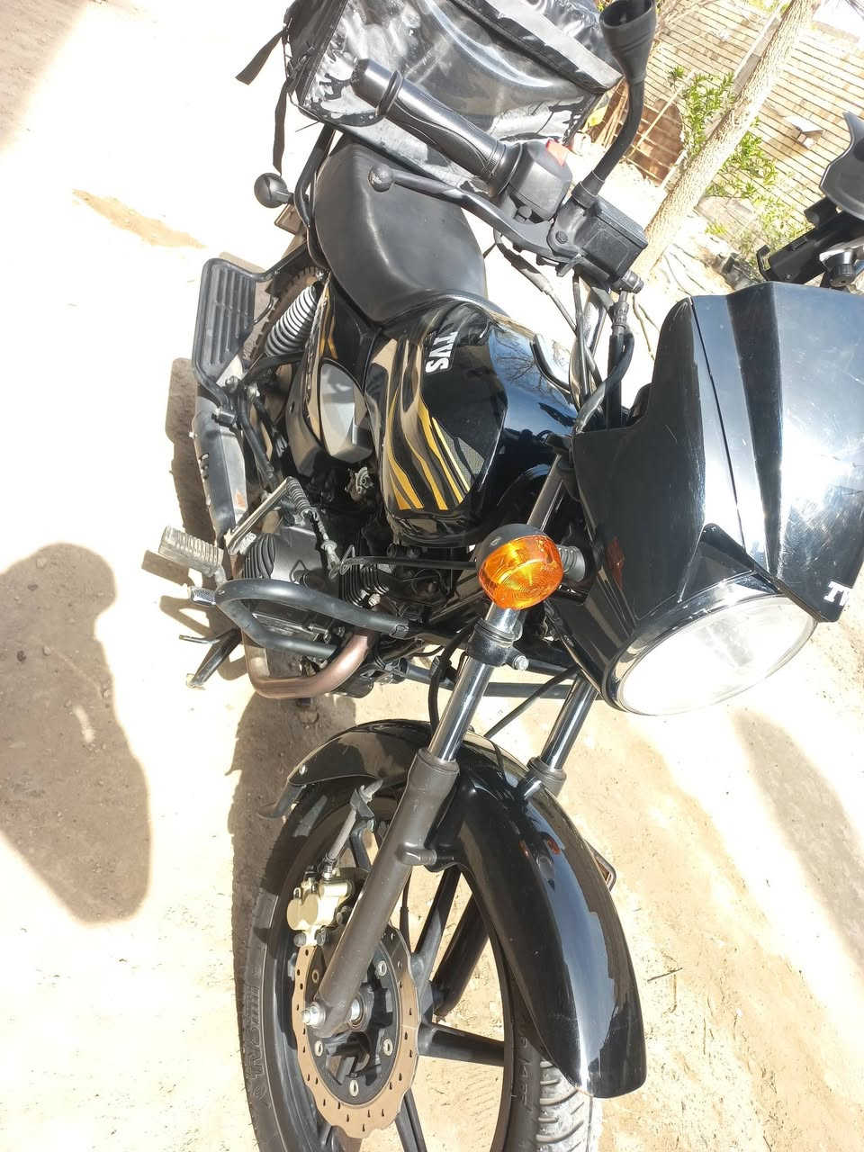 tvs 2023 
مرقمه لوحات نكليزي 
سعرها مليونين 400 
مكاني بغداد ***********
