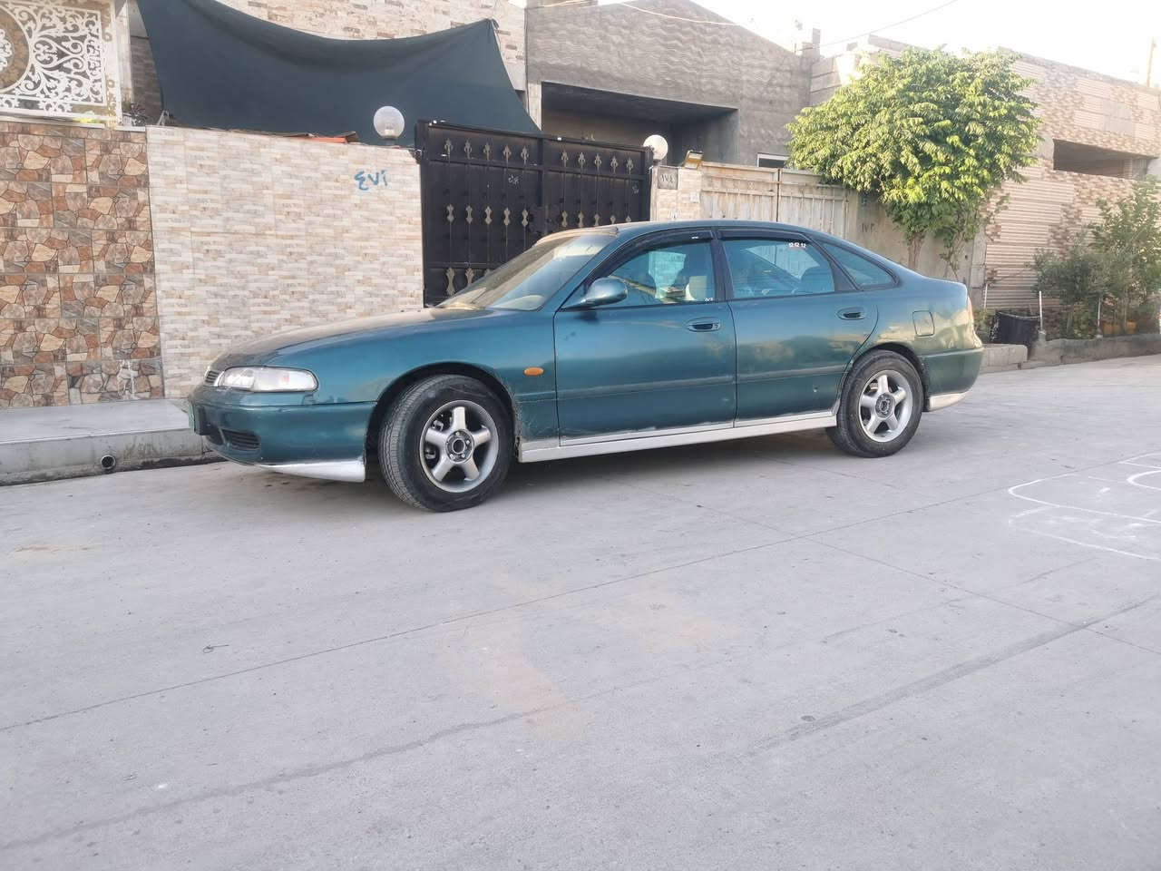مازده فاسؤليا موديل 1993ته بريد سه نه وي كه سك به شه رتي ئه و ليات كئشه ي مه ده ني براوه لدران به شرت كيرو مكينه به شه رت ته قه وره قه به شه رت جوار تا ويلي  خاوىن جوار جام كاره باي ناو كئج هه موي ئيشده كا  هه تا به رز ونزمي لايت ئيشده ده كا فرؤشتني خئرا
سعر 27كمك معمله   ***********فايبر ***********وتساب شوذن هه ولذر
