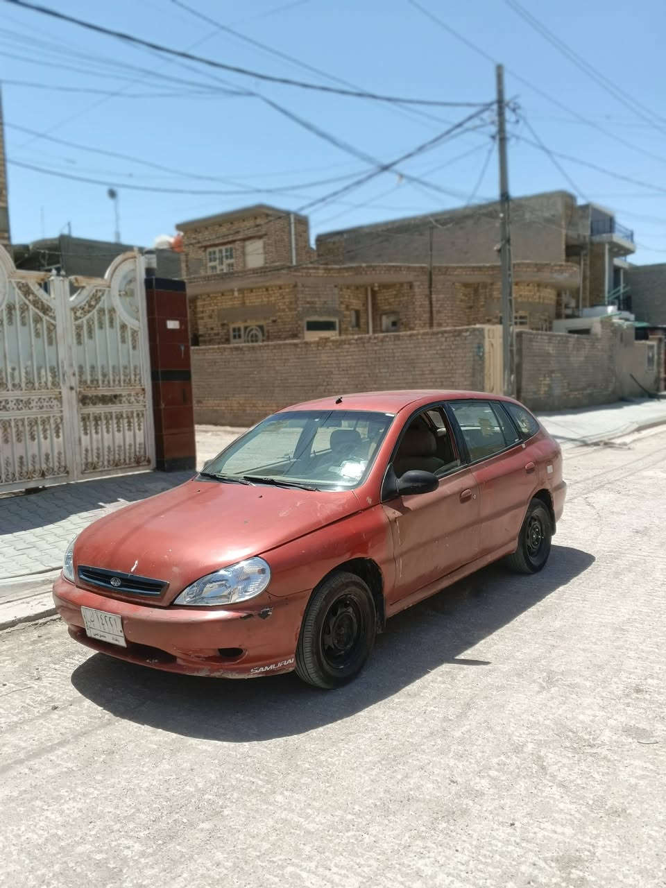 سلام عليكم كيه ريو 2002
كير مكينه سحگ خير من الله 
تخم تاير امامي شادهن جدد 
منضومه تبريد كامله بس راديتر تبريد اشده 
داخله نضيف حلو كشره كدام العين 
كهربائيات كله شغاله
سعر 29 وبيه مجال
اتصال ***********.     ***********
