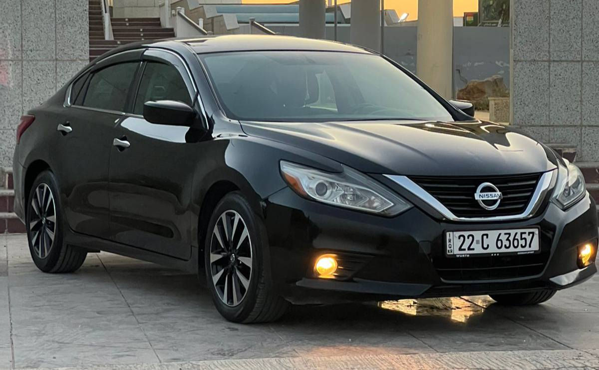 نیسان ئەڵتیمای 2018 مواسەفات Sv
 یەک جەمەلاخی دواوەی بۆیاخە 
دوو دەرگای ساردە کوتی هەیە 
بئ ناو بئ ئیرباک 
پێش کەپس  زۆر توند تۆلە  
هەمووشتیکی نوییە 
رەقەم شانسی دانراوە 
چوار تاییەی نویەیی کامل مەسرەف کراوە

سـعـر : لە کۆمێنت داوابکە ڕاستەوخۆ بۆت دێت 

گێر و مەکیەنەی بەشەرت 
هیچ کێشەیەکی تێدا نییە 

ژمارەی خاوەنی سەیارە 
***********
