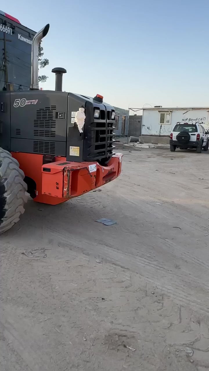 ‏سلام عليكم ‏شفل موديل 2013ياباني حجم 50 منيفس شفل كفلاه عامة مكينة أربع سلندر شفل نضيف ما مشتغل هواي بالعراق مكينة حلوة ونظيفة استفسار ***********
