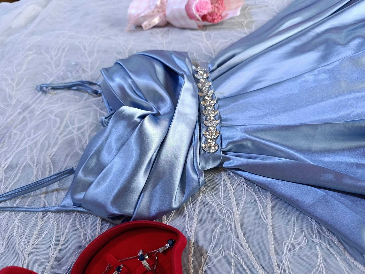 تخفيضات أخر قطع سعر الحالي(18)الف السابق25 السعر المديل الطويل23 الف من كل لون باقي قطعة وحده الحگو عل التخفيض


**إذا كنت صاحب هذا الإعلان وتريد حذفه لأي سبب، رجاءا أرسل رسالة إلى الدعم الفني**