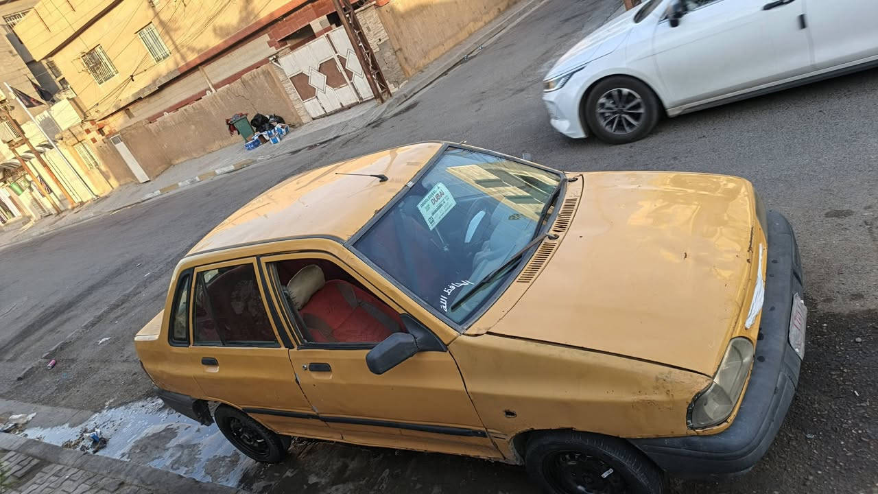 سايبا 2012كير ومكينة مكفولات صدر تخم تاير مكفولات ما ناقصة برغي سيارة خير من الله وين ميعجبك اطلع بيهة سيارة مال شغل روحتك جيتك طلعت ورخيصة عل كد فلوسك راعيهة ماندلة اتكفل سرقة وعشار وسويلك  مكاتبة وتعهدلك بكلشي انطيك سنوية اصلية عضم عاج واي مشكلة بيهة تحركها ونطيك فلوسك السعر مليون و250وبيهة مجال مكاني بغداد جسر ديالى ***********
