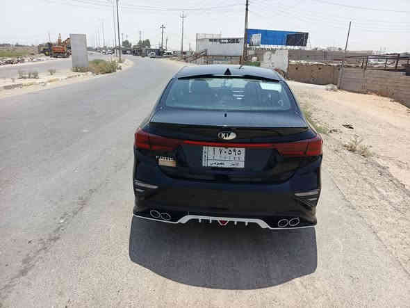 🚘✨ للبيع – كيا فورتي 2021  (معوقين) ✨🚘

📌 المواصفات العامة:

الموديل: 2021

النوع: كيا فورتي (سيدان)

اللون: أسود لامع

رقم انبار خصوصي

📍 المحرك والأداء:

محرك 2000 4 سلندر ، اقتصادي بالبنزين

ناقل حركة أوتوماتيك (جير ناعم وسلس)

نظام توفير الوقود (Eco Mode)

📍 الداخلية والراحة:

مقاعد مريحة مع تحكم كهربائي للسائق

شاشة وسطية مع بلوتوث وكاميرا رجوع

نظام صوتي ممتاز

تحكم بالمقود (مالتي ستيرنغ)

تكيف بارد وسريع

📍 الأمان والتقنيات:

 كاميرا رجوع

وسائد هوائية (Airbags) أمامية وجانبية

نظام مانع انزلاق ABS

مثبت سرعة (Cruise Control)

📍 الخارجية والشكل:

إنارة LED أمامية وخلفية

لون أسود أنيق 

✅ السيارة نظيفة مثل ما واضح بالصور
✅ استخدام مرتب وماكو بيها مشاكل

💰 السعر: 125 وبيها مجال)
📞 للاستفسار والاتصال: (***********)
