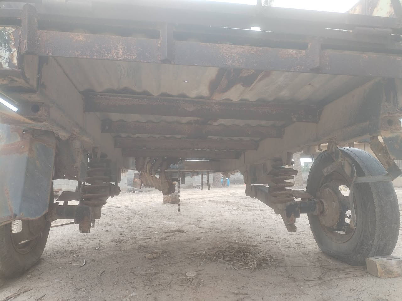 سلام عليكم عربانه امريكيه لبيع سعر ٣ ورقات عنوان بغداد جرف النداف ***********
