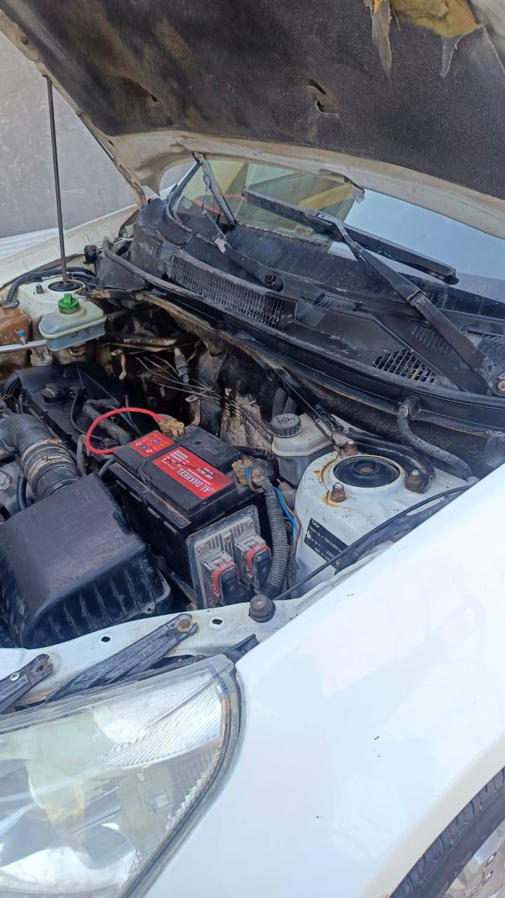 سيارة تيكو موديل ٢٠١٣ بصرة مكان السيارة سفوان بيها جبنه كايمه وتخربط تريد برمجة السيارة كير ومحرك تمام الحدادية تحتاج حدادية والباقي في الصور السعر ٥٠ ورقة وبيها مجال 
***********
*********** البصرة, العراق
