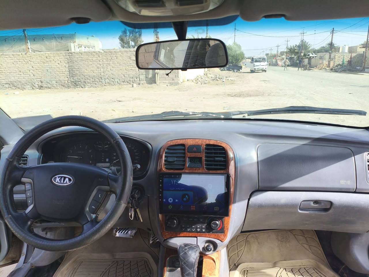 السلام عليكم اخوان كيا اوبتما وارد امريكي موديل 2002 سته سلندر اوتماتيك كير محرك كهربائيات حداديه تخم تاير كله جديد وكفاله صبغ حزام تبريد فقط غاز ترايد 180 البصره شرط رقم بابل دولي وبسمنه وسنويه ل27 مصفره غرامات 
رقم الهاتف *********** 
بابل الشوملي السعر 55 وبيه مجال
