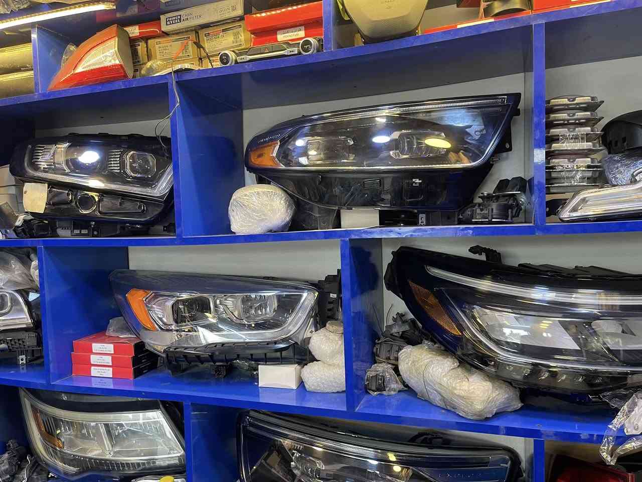 وصول وجبه غراظ فورد اكسبلورر
2020
2025
احمد فورد
***********
الطالبيه ركن القناه
