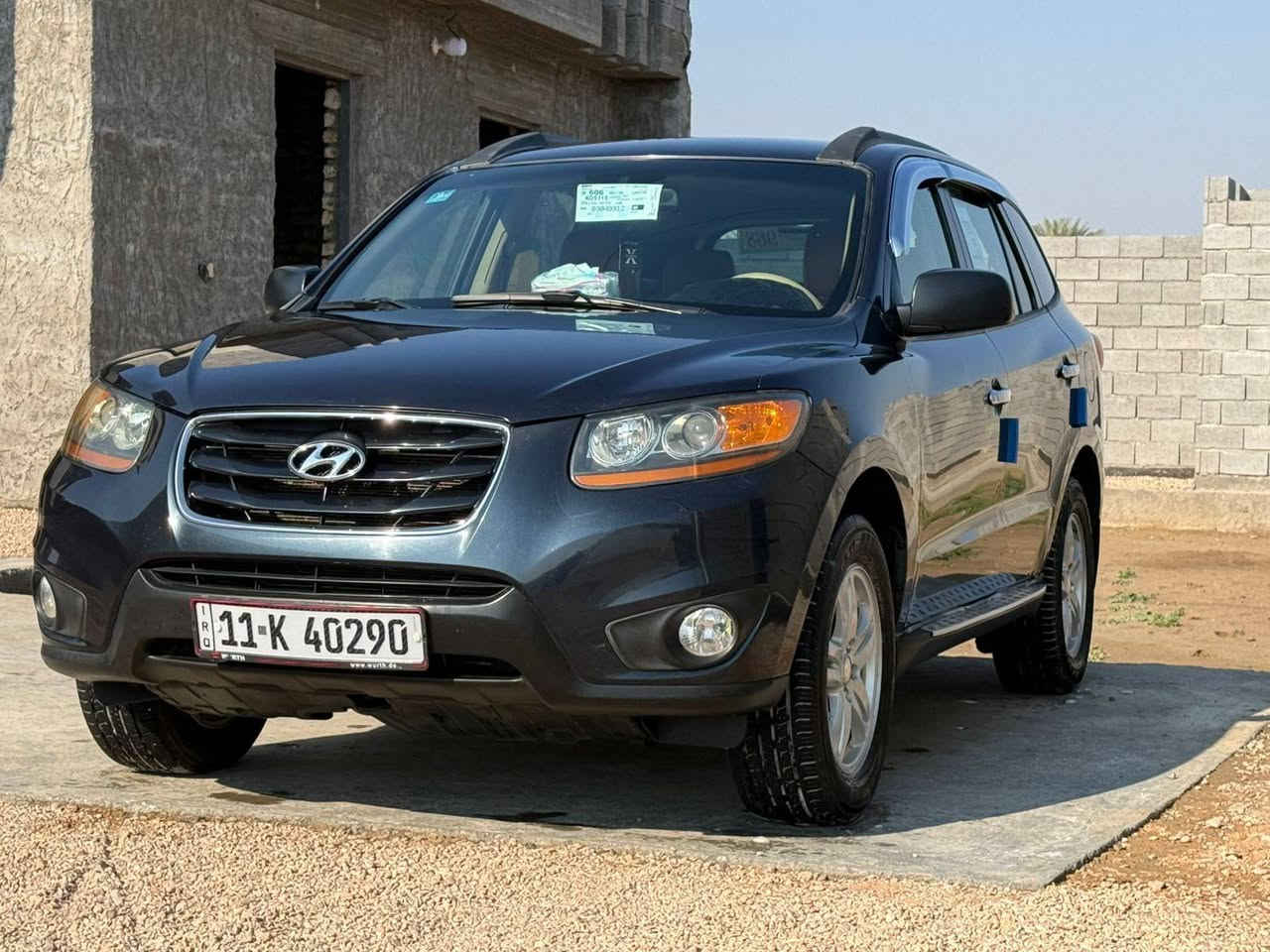 تحيه طيبه السلام عليكم
سنتافي 2011 وارد امريكي.

كلين ضرر دعاميه فقط سونار مع صور 

ماشيه 153 ألف 

6 سلندر 

شاشه كامره 

تحكم ستيرن 

سويج صاج

تبريد قطعتين 

5 راكب  
فور ويل 

ويل كب 

صدر كله جديد 

تخم تاير 

جاهزة 

رقم بغداد دولي باسمي تحويل مباشرة سنويه هزه جديد 

145 ورقه وبيها مجال بسيط 

أي استفسار 

***********

مكان بغداد
