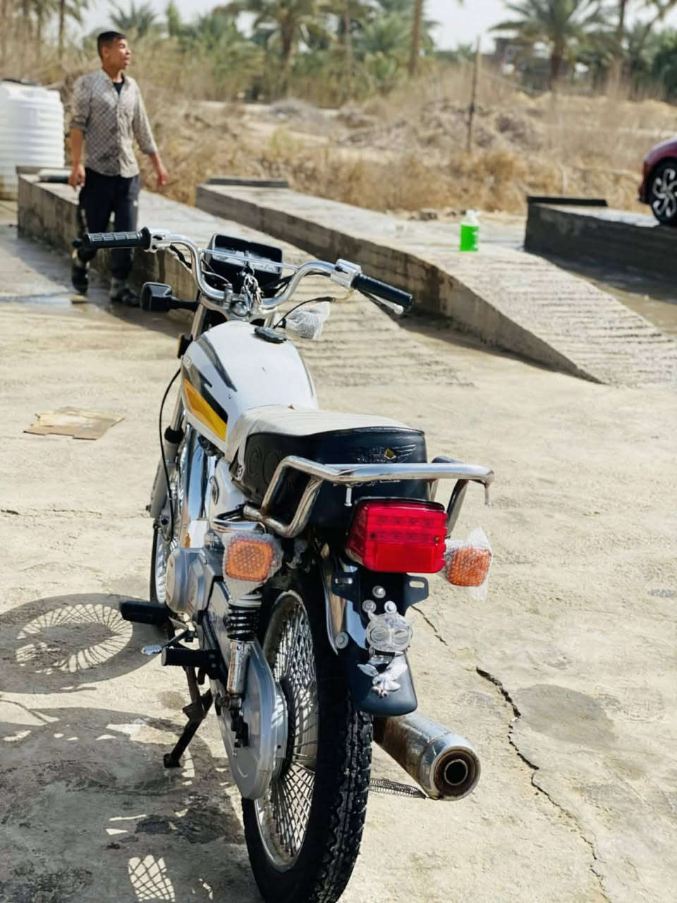 سلام عليكم دراجه البيع موديل12 اوراق صولي ***********
