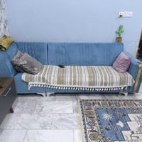 مكلف بالنشر تخم للبيع نظيف 07711676279