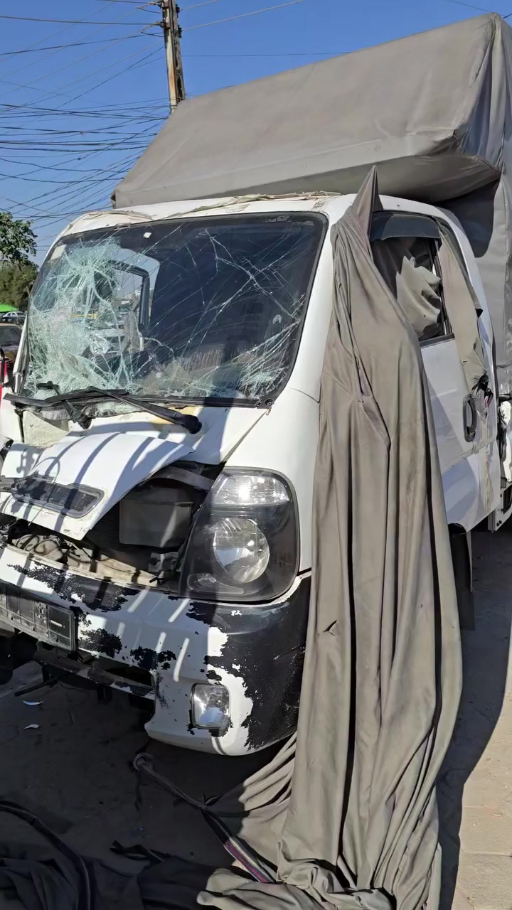 للبيع ١٤ رقم نجف ألماني مكاني نجف ***********.    ***********
