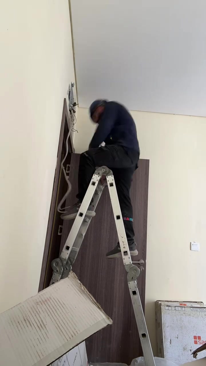 🔥❄️ عندك سبلت ما يبرد؟ ضعف بالتبريد؟ تسريب غاز؟ ❄️🔥
🔧 نوفر جميع خدمات التبريد والتكييف بأيدي فنية وخبرة طويلة:
✅ صيانة وتنظيف جميع أنواع السبالت
✅ تعبئة غاز وكشف التسريب
✅ فك ونقل وتركيب الأجهزة
✅ صيانة المكيفات المركزية وأنظمة الـ VRF
✅ كشف الأعطال وإصلاحها بسرعة ودقة
✅ خدمة منزلية وأسعار مناسبة
⭐ دقة بالعمل ⭐ التزام بالمواعيد ⭐ خدمة مضمونة ⭐ خبرة طويلة في مجال التبريد والتكييف
📍 خدمة داخل بغداد والمناطق القريبة
📞 للحجز والاستفسار: ***********
💯 إذا جهازك ما يبرد، لا تتعب نفسك... الحل عدنا بإذن الله." 🌹
