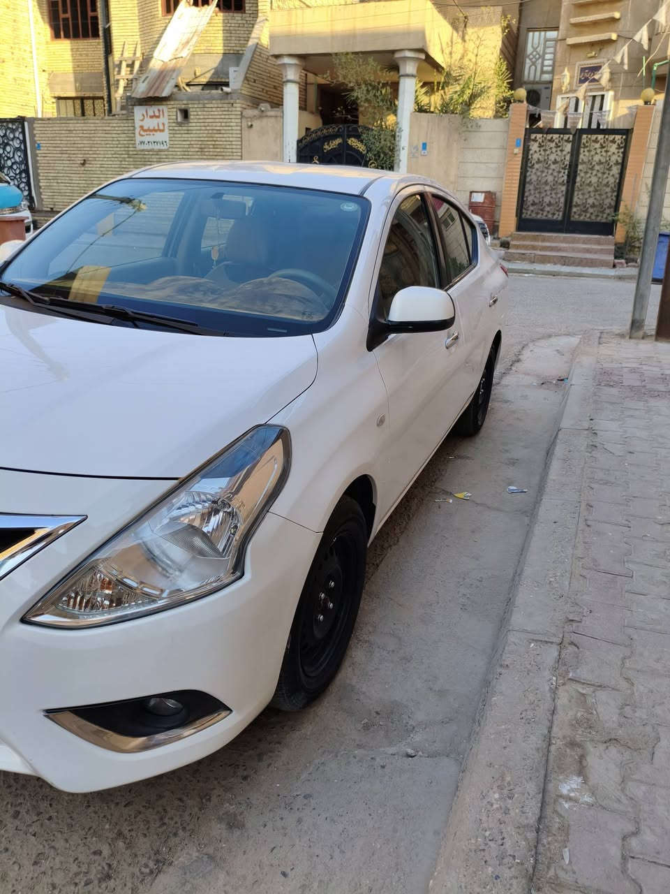 نيسان صني هندي موديل 2024 كفالة بيها تكحيلات بسيطة ماشية 51 السعر 120$ البصرة
***********
