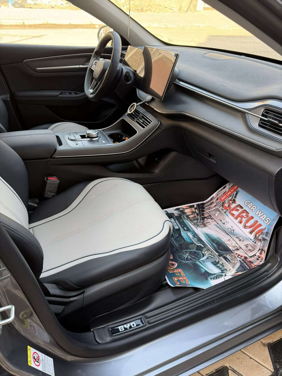 للبيع BYD دستروي 2025 ماشيه 4 كفاله رقم بغداد لون مميز مكان نجفشاشه قلاب داخل ابيض كامل غراضه مع كواعي سعره 132 مع مجال ***********
