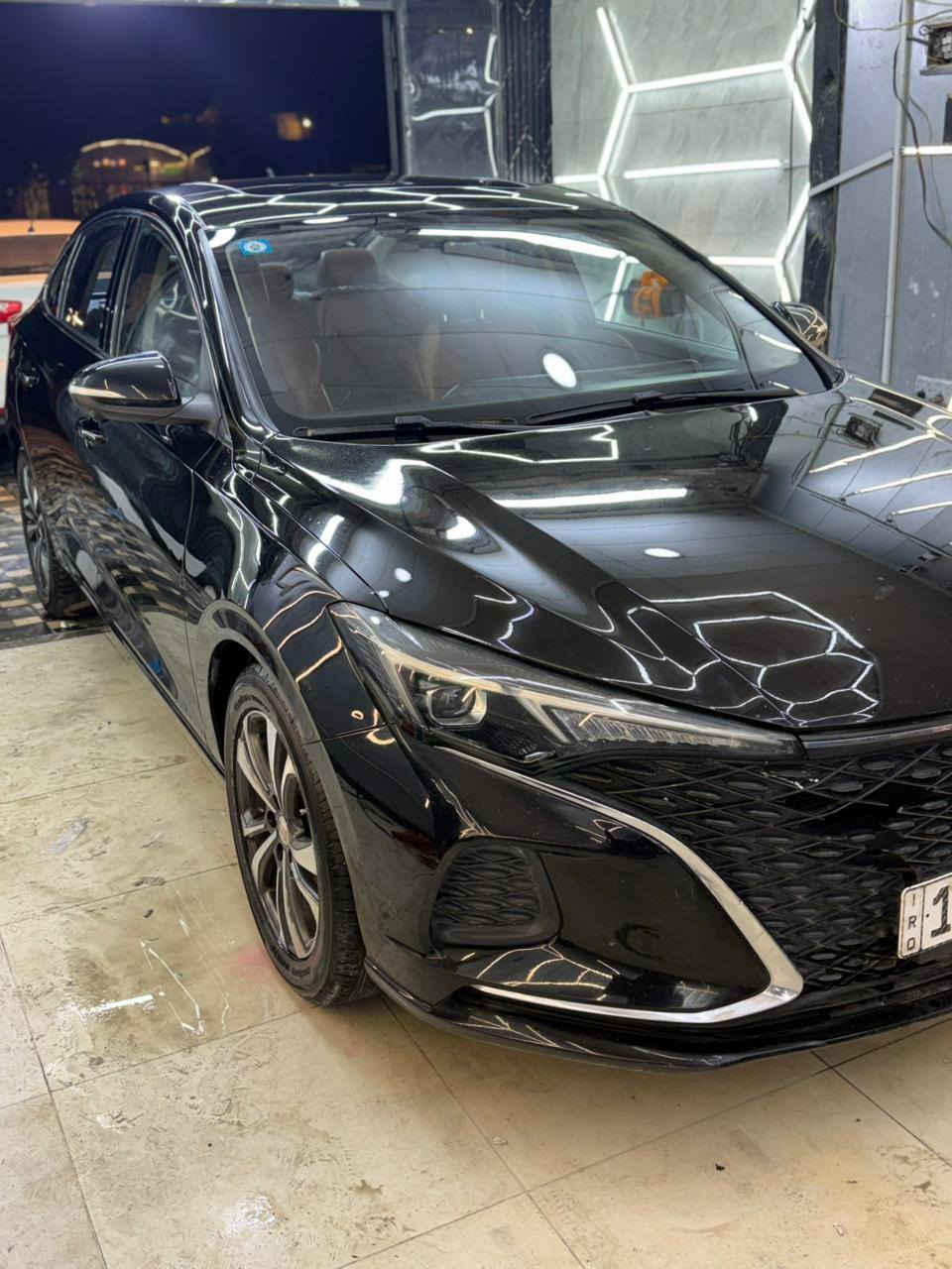 شانجان ايدو بلاص ٢٢ S
السلام عليكم 

شانجان ايدو بلس 2022
فول 1/1😉
محرك 1400توربو المرغوب واللي 
ناقل حركة DTC نمر 7
يعمل بالبانزين العادي🔥
عداد المسافة 101الف كيلو 
رقم بغداد جديد
بانوراما 
مقاعد جلد+كهرباء +تبريد 
كاميرات محيطيه 4كامرات 
حساسات خلفية 
ليد امامي زنون 
ليد خلفي 
شاشة متصله ومتغيره مع نظام القيادة
3انظمة قيادة
تبريد قطعتين امامي وخلفي
مرايا قابلة للطي عند الرجوع 
رادار امامي
السيارة بسمي الشخصي
رقم الهاتف ***********
السعر 123$ وبيها مجال
