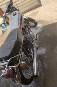 للبيع موديل 20جاهز. من كلش اسعر. 250وبيه مجال بل دوره شارع ستين 077499...