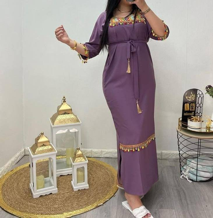 فيونكه للخياطة 
فيونكه للخياطة 
خياطه حسب طلباتكم توصيل سريع نشاء الله توصيل جميع محافظات ٣ الف فقط😳😲 اي اي ٣ الف  والتحب تطلب تنورنا واتساب 
‏‪0788 956 8668‬‏
