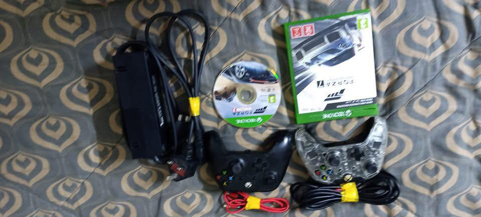 السلام عليكم ورحمة الله وبركاته ⭐️
متوفر اكس بوكس وان فات لون اسود

التفاصيل:⭐️

الذاكره:واحد تيرا⭐️

الملحقات🌎:٣جوستك احترافيات وايرلس واير طوله ٢متر وثنين rgpمتغير.

الاقراص(قرصين فورزا٣وفورزا موتر سبورت٧)

ملاحظه‼️:الجهاز لا مفتوح ولا داخل مصلح وحتى الجوستك نظيفات ولا داخلات مصلح تفحصهن هية وجهاز 

والالعاب:فورت نايت ماين كرافت روكيت ليك 

وفيفا٢٥وفورزا٥وجي تي اي٥ ملاحظه تفعل كيم باس ويشتغلن اما صور الجهاز تراسلني خاص وتدلل وان شاء الله ماقصرت🌺

السعر:150الف وبي مجال⭐️


**إذا كنت صاحب هذا الإعلان وتريد حذفه لأي سبب، رجاءا أرسل رسالة إلى الدعم الفني**