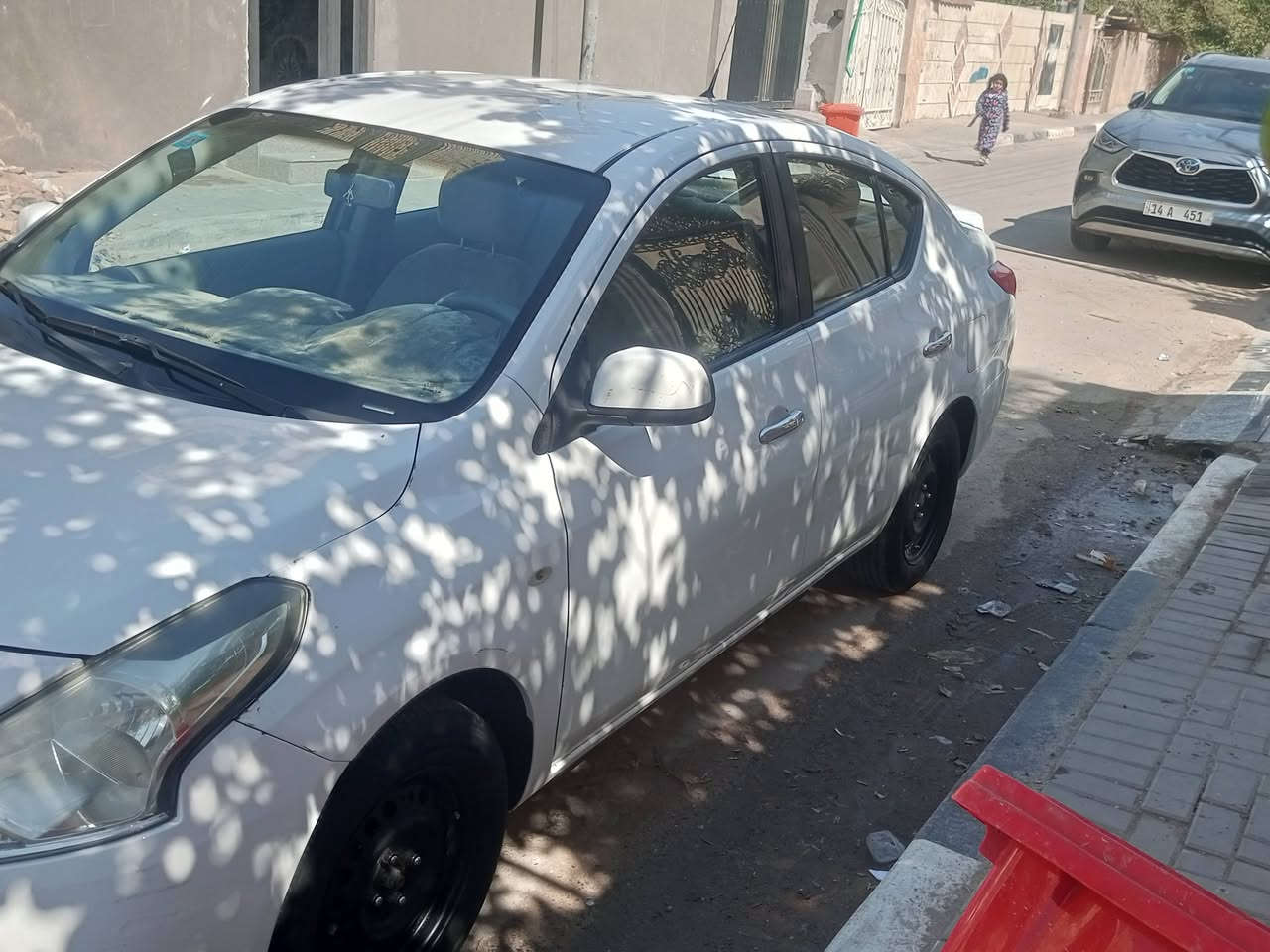 السلام عليكم
نيسان سني موديل 22 للبيع سعر 105 وبيها مجال او مراوس بيكم نيفارة 14, 15 مكاني بصرة
***********
