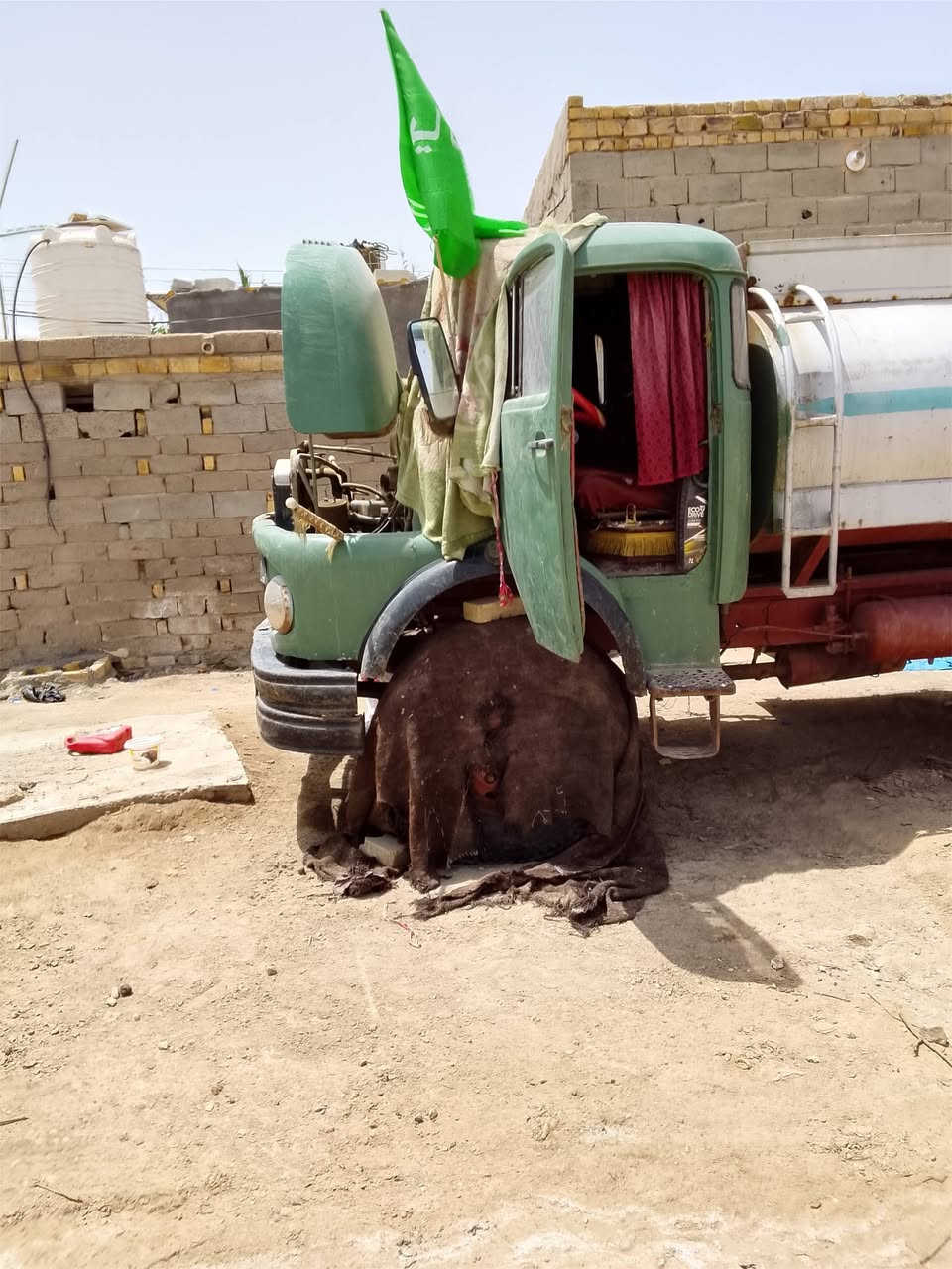 ابو ردين البيع موديل ٧٥ السعر ١٨ بب مجال قليل ***********
