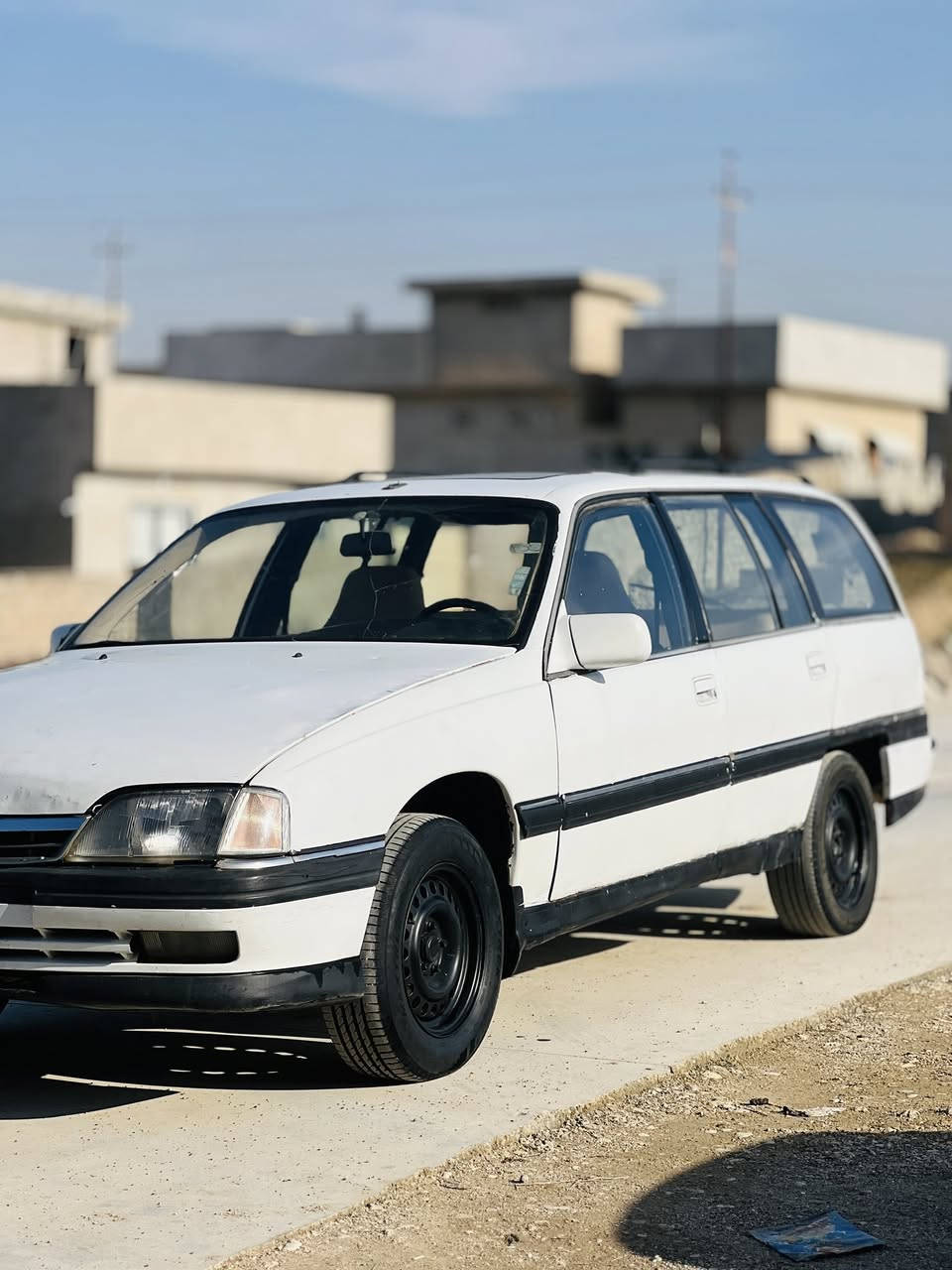 .سلام عليكم اوميكا استيشن 92 حجم 20 بطاقة بانزين رقم الماني سنوية عضم 2026 سياره جاهزه كير ومكينه شرط تايرات نضاف باتري جديد    

عنوان السياره الهرمات مقابل صناعة باب وشباك قرب مول حوض الكوثر  السياره  شرط التحويل فقط السعر 20
( ***********)
