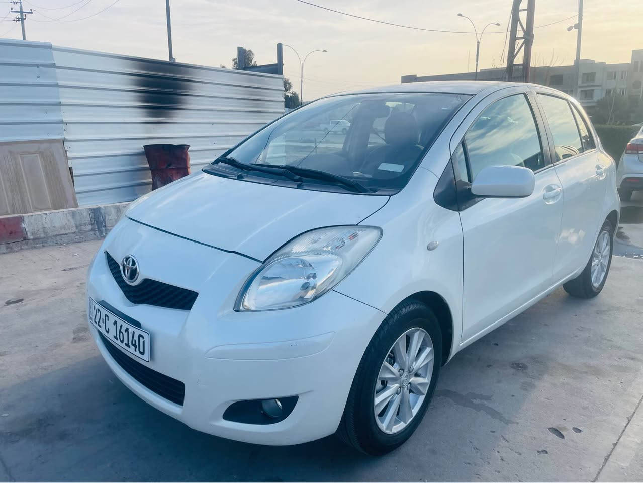 ويتا يارس ٢٠١١  سپى  سةدةفى  ١٨٧٠٠٠رويشتووة  مواصفات ويل كپ  چوار جام كارةبا ڤوليوم شاشةو كاميرا  دوو دةرگاي بةس  پةمپة  بي دةعم  فحس و هةزة و سةنةوي و رةقةمى نوية تاكو ٢٠٣٠  گيرو مةكينةو تةبريد بةشةرتة بي مصروفة نرخى٩٩وةرةقةية موبايل *********** أربيل, العراق
