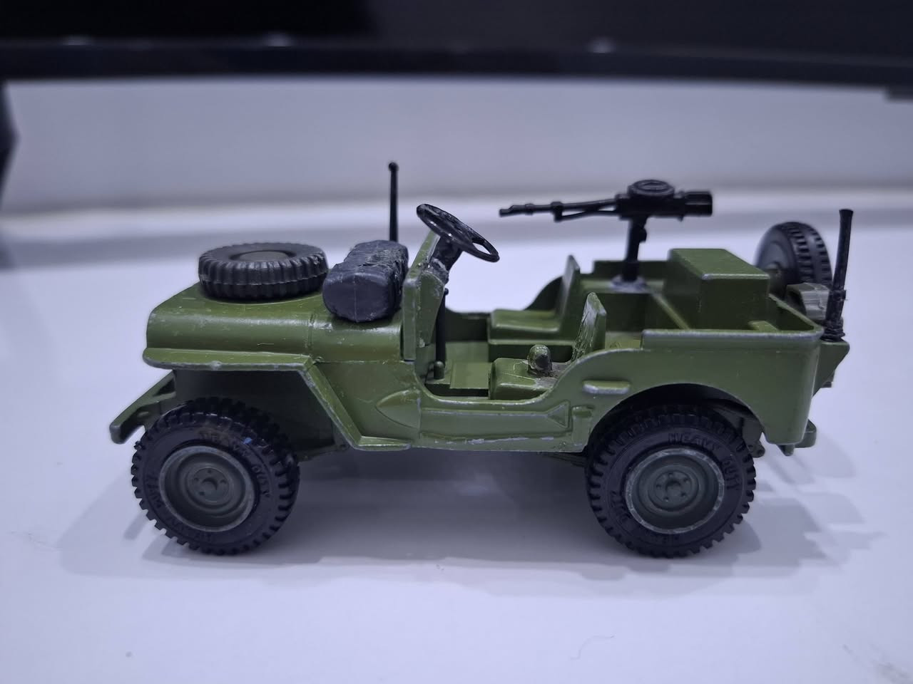 قطعتين حديد بالكامل . شركه دنكي تويز  قطع أصليه وليس تجاري .


**إذا كنت صاحب هذا الإعلان وتريد حذفه لأي سبب، رجاءا أرسل رسالة إلى الدعم الفني**