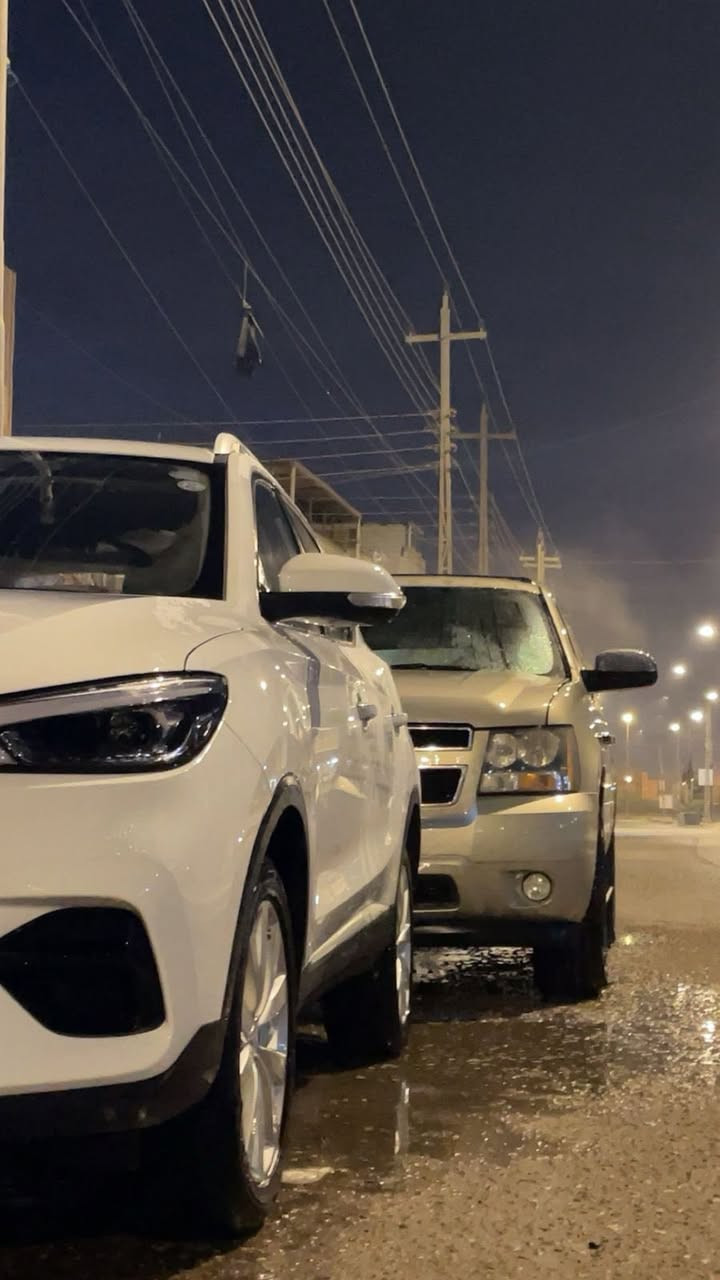 تاهو للبيع ٢٠١٣
تاهو ٢٠١٣ للبيع وكاله الغانم 
ممشى ٣٥٠ الف 
سياره محرك وكير وكهربائيات كفاله حداديه جديده السياره مرتبه وجاهزه 
التفاصيل ع الواتس *********** 
السعر 235 وبيها مجال
