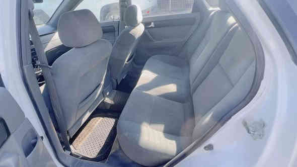 اوبترا خليجي الشركه العامه للسيارات 2012
كير محرك تبريد صدر مكفولات السياره مصبوغه 
بدون حادث والسونار موجود شواصي لغود حوض سليمات 
ايرباك سليم كهربائيات كامله رقم انكليزي الجديد السعر ٧٧ وبيها مجال للاستفسار 
***********
مكانه بغداد الغدير بغداد
