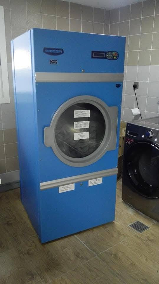 ورشة الأمير لتصليح كافة أنواع الغسالات الفول اوتوماتيك وغسالات الصحون وبمواد اصليه وتصليح موقعي خبره ٣٠سنه وبضمان حقيقي كربلاء المقدسة سريع حي المعلمين مقابل شركة البيبسي أرقام الهاتف ***********) (*********** بأدارة حيدر المنصوري
