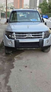 باجيرو 2008 للبيع  السيارة فول عدة الدمام كشنات جلد كشنات كهربائية 7را...