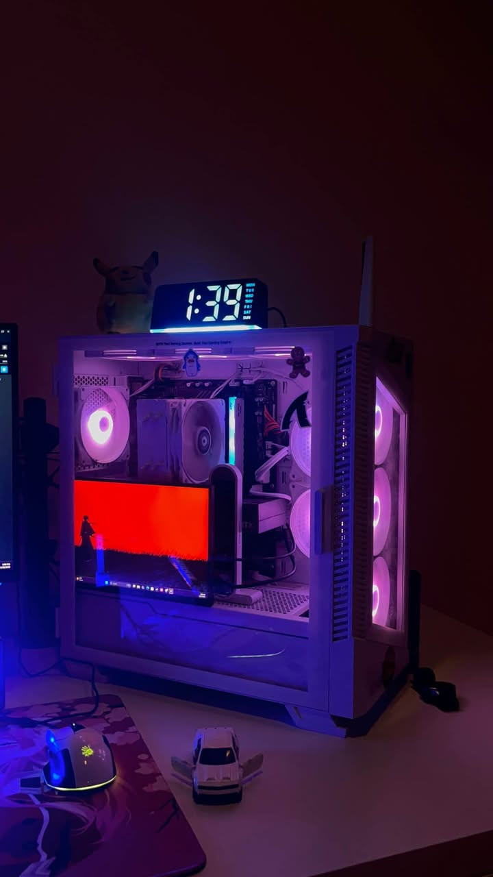 Gpu: rtx 4060 3 fan gagibyte
Cpu: i5 12400f
Motherbord :b760 gigabyte ddr5 
Ram: 16g ddr5. Xpg rgb 6400 
Pw:650 w
Ssd:M.2 1t
Hdd: 512 
Moniter: avetron 2k 180hz curve 27’inch 
Case :msi 100r white 10 fan
التجميعه كلها بيضه عده الكرت و المذربورد
مكاني موصل واكو توصيل و جميع الكراتين موجوده السعر مع الشاشه ١٤٠٠ بدون شاشه ١٢٥٠ و بيها مجال موصل, نينوى


**إذا كنت صاحب هذا الإعلان وتريد حذفه لأي سبب، رجاءا أرسل رسالة إلى الدعم الفني**