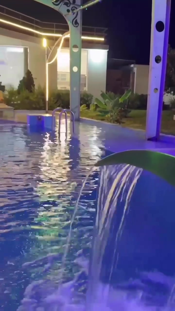 ⚜️مزرعة كوين ⚜️ موثقه بتطبيق اجرلي 
⚜️مسبح للكبار والصغار 🏊‍♂️
⚜️مساحة المزرعة دونم و نصف (٣٦٠٠م٢)
⚜️منضده /فيشه/العاب اطفال
⚜️حديقه كبيره وصغيره وبستان كامله 🌴
⚜️شوايات 🐟
⚜️صحيات خارجيه وسويت داخلي🧴
⚜️مطبخ مجهز بالكامل 
⚜️صاله كبيره ومجهزه بالكامل
⚜️غرفة نوم  🛏
⚜️انترنيت 4G🚆
⚜️كهرباء٢٤ساعه 
⚜️كراج كبير للسيارات 🚙🚗
⚜️نضام الايجار شفتات او ٢٤ساعه ⏰
الشفتات شفت النهاري من ساعه 10صباحآ  الى الساعه 6 عصرآ الشفت الليلي من الساعه8مساءآ الى الساعه ٨صباحآ  واليوم الكامل من الساعه 10 صباحآ  الى ثاني يوم الساعه8 صباحآ 
⚜️العنوان : صلاح الدين قضاء بلد مدخل 2
 ⚜️للحجز و للاستفسار المراسله
‭***********‬
‭***********‬‬
