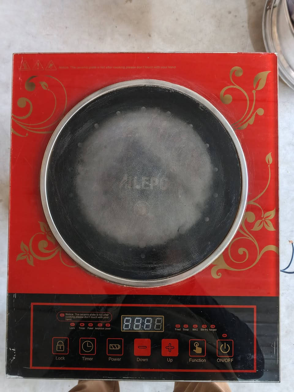 اجهزة منزلية للبيع شرط الشغل
اي جهاز معروض ضمان اسبوع ماعجبتك ترجع 
طباخ غاز 85 الف
اوفن 18 الف
طباخ كهربائي 15 الف
غسالة هيتاشي يباني  85 الف
غسالة هيتاشي تقليد 55 الف
