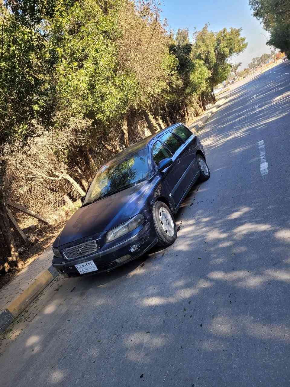 السعر 25.  العنوان نجف  شعندك مراوس نزل بل تعليق فالفو  مديل ١٠سيارة نضيفة معنة الكلمة كشر بدون صبغ مكينة بلادية حدادية تخم تاير كهربايات جاهز.    ***********
