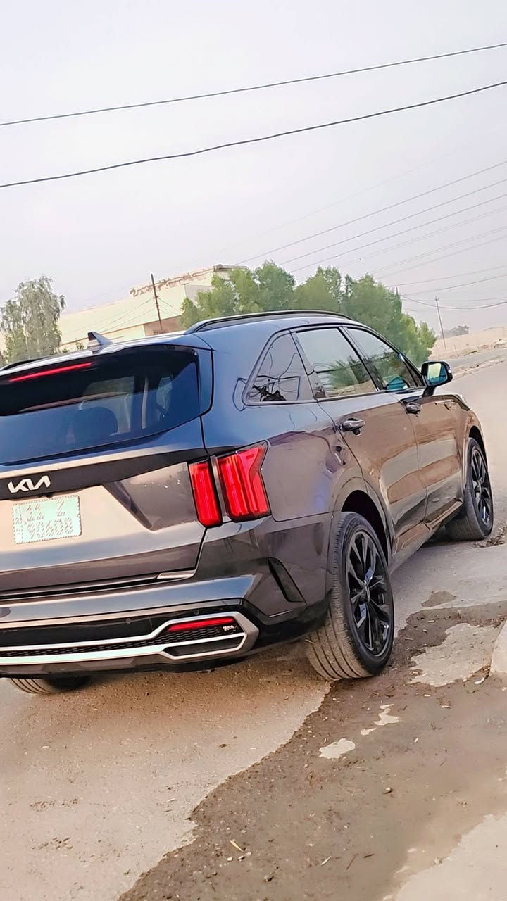 سورنتو موديل ٢٣رقم بغداد بسمي 
فول مواصفات
فتحه سقف
رادار خلفي وامامي
كشنات جلد
كشن منفصل  
فول مواصفات للأخير 
بيهه ٤قطع صبغ شخوط بدون دواخل بدون تبديل
ليبل واحد سياره جديده ماشيه ٣٧الف مكانهه بغداد جسر ديالى القديم ***********
سعر 235 ورقه بيهه مجال
