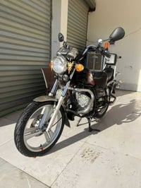 ابتر للبيع كامل مكمل نضافه فول محرك اخرس07858114414