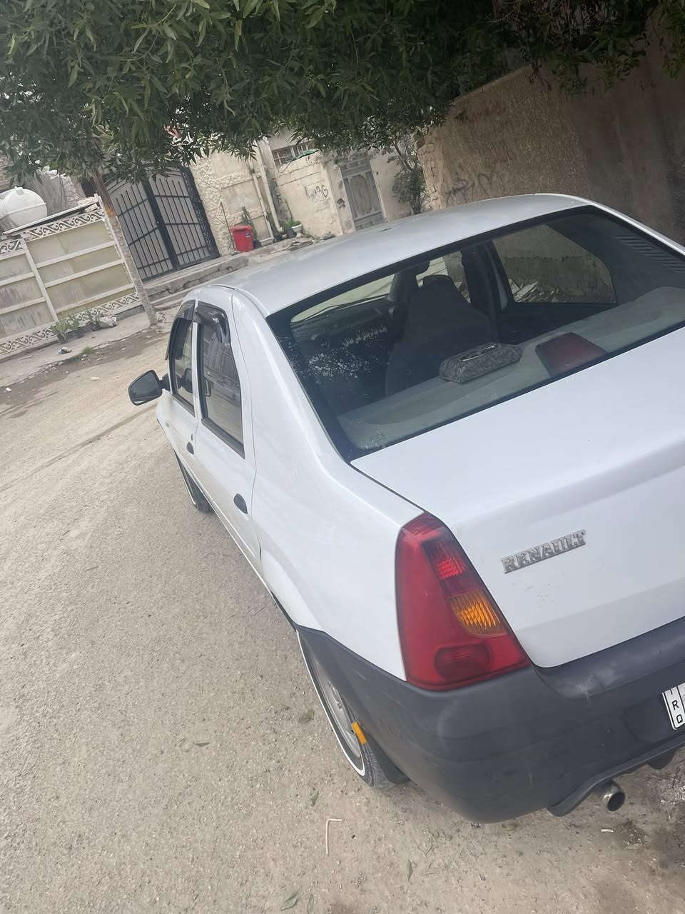 سلام عليكم رينو ٩بغداد ابسمي تحويل مباشر السياره جديده ومال جني مكفوله ما عده الهلال مال جاملغ السره بس ولباقي مكفول تخم تاير عارضها ب ٥٣ وترهم مراوس هم مكاني بغداد الشعب ***********
